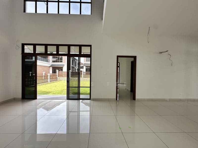 Bungalow House untuk Dijual di Setia Eco Park (Setia Alam) - Jess Tee - Living Room - PropertyGuru.com.my