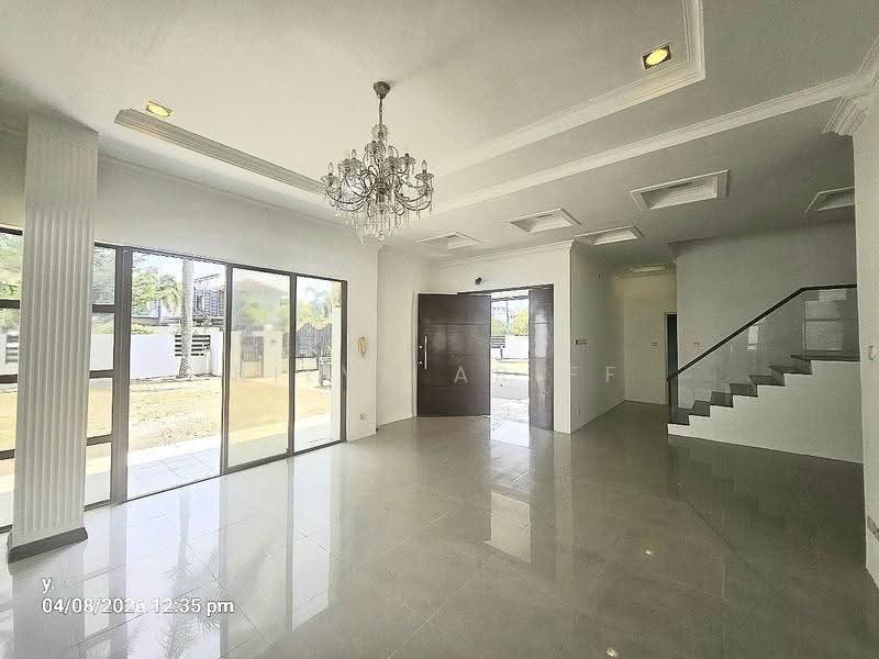 Bungalow House for Sale in Bandar Seri Putra (Bangi) - BILYA ARIFF - Living Room - PropertyGuru.com.my