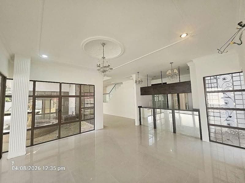 Bungalow House for Sale in Bandar Seri Putra (Bangi) - BILYA ARIFF - Living Room - PropertyGuru.com.my