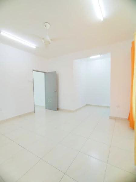 2-storey Terraced House for Sale in Bandar Dato Onn (Tebrau) - YC Fung - Interior - PropertyGuru.com.my