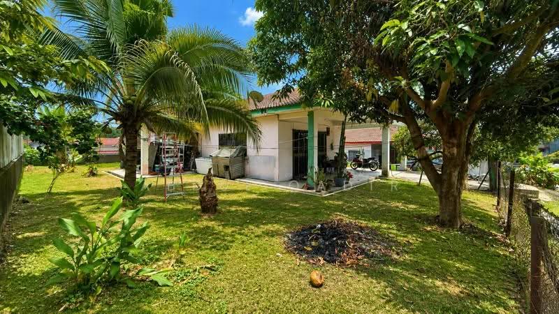 Bungalow House for Sale in Bandar Putra Permai (Seri Kembangan) - Abdul Qadir - PropertyGuru.com.my