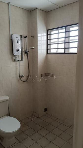 Rumah Teres 2-Tingkat untuk Disewa di Bandar Bukit Puchong (Puchong) - Sharon Soo - Bathroom - PropertyGuru.com.my