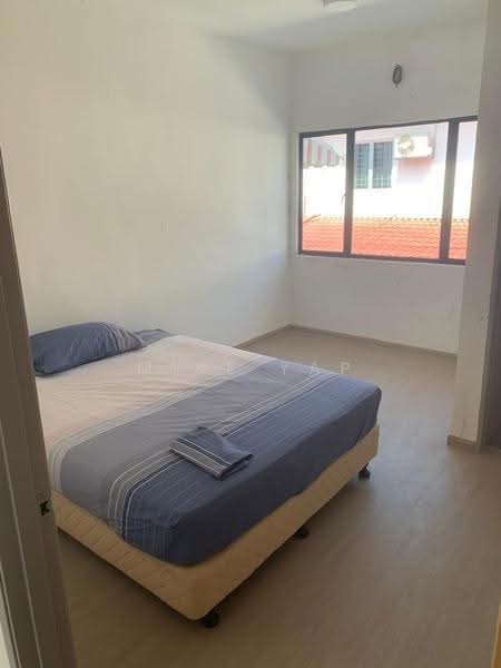 Rumah Teres 2-Tingkat untuk Dijual di Taman Mayang (Petaling Jaya) - Mike Yap - Bedroom - PropertyGuru.com.my