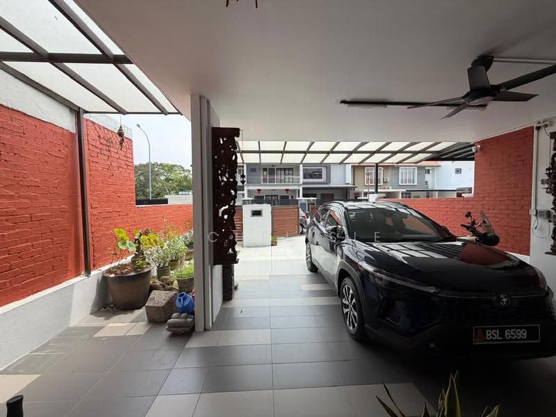 2-storey Terraced House for Sale in Kota Bayuemas (Klang) - Rachel Sie - Exterior - PropertyGuru.com.my