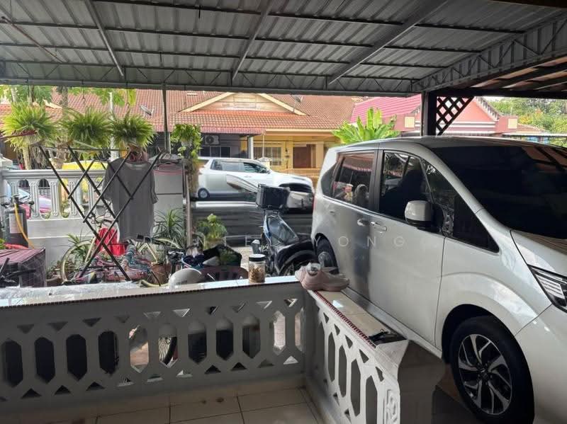1-storey Terraced House for Sale in Taman Pulai Emas (Kulai) - Daniel Yong - Exterior - PropertyGuru.com.my