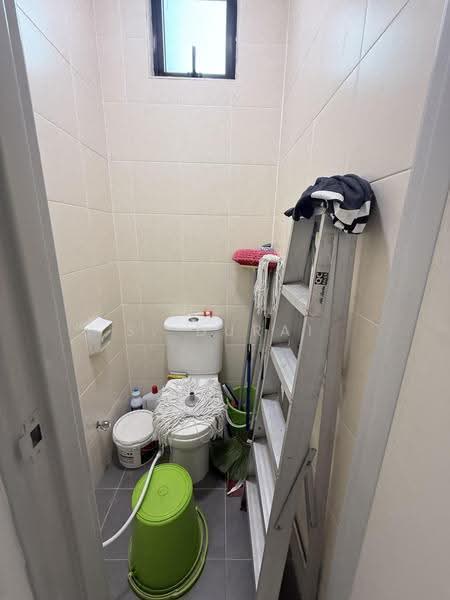 Service Residence for Rent at D'Summit Residences - S. Durai - Bathroom - PropertyGuru.com.my