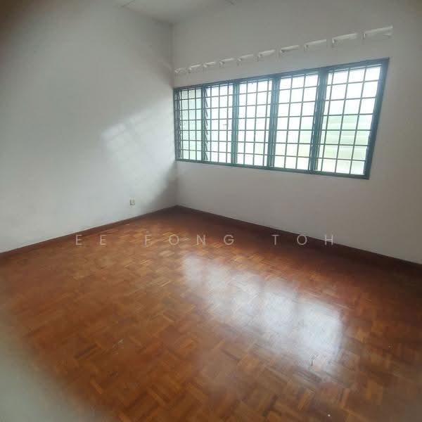 2-storey Terraced House for Sale in Taman Daya (Johor Bahru) - Ee Fong Toh - Interior - PropertyGuru.com.my