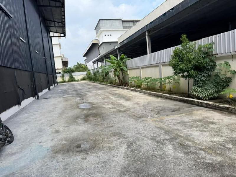 Factory for Rent in Bandar Puncak Alam (Puncak Alam) - Mori Ng - Exterior - PropertyGuru.com.my