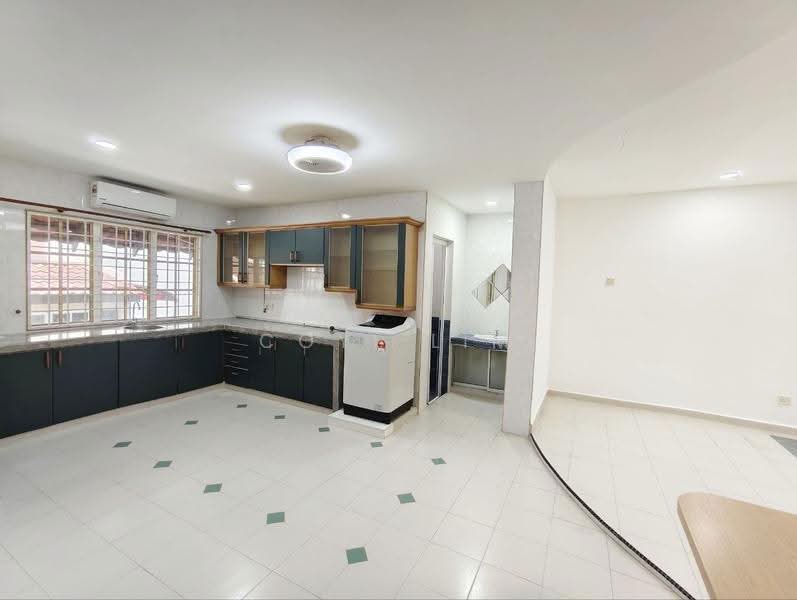 Rumah Teres 2-Tingkat untuk Disewa di Sri Petaling (Kuala Lumpur) - Coyi Lim - Kitchen - PropertyGuru.com.my