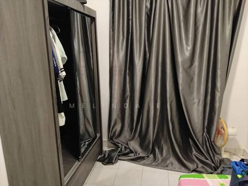 Pangsapuri untuk Dijual di Sri Putra Apartment - Melinda Ee - Bedroom - PropertyGuru.com.my