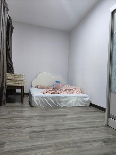 Apartment for Sale at Austin Suites (Permata Austin) - Yucong . - Bedroom - PropertyGuru.com.my