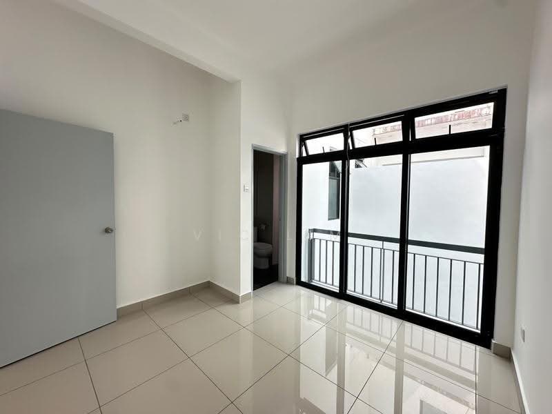 Cluster House for Sale in Taman Mutiara Rini (Skudai) - Vic Lim - Interior - PropertyGuru.com.my