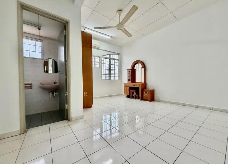 2-storey Terraced House for Rent in Cheras (Kuala Lumpur) - Hairul Ramli - Bathroom - PropertyGuru.com.my