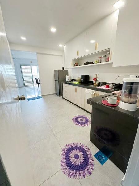 Apartment for Sale at Bayu Puteri 3 - Ee Fong Toh - Kitchen - PropertyGuru.com.my