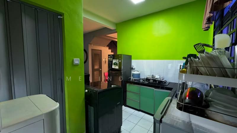 Rumah Berkembar untuk Dijual di Taman Mutiara Rini (Skudai) - Melinda Ee - Kitchen - PropertyGuru.com.my
