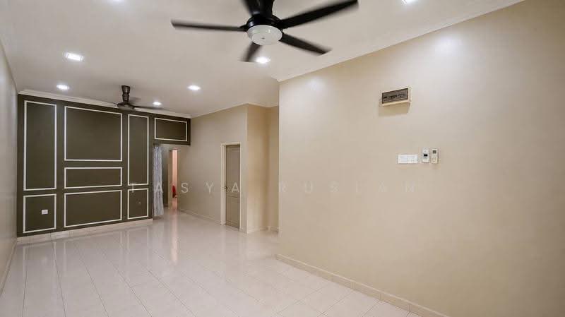 1-storey Terraced House for Sale in Seksyen 29 (Shah Alam) - Tasya Ruslan - PropertyGuru.com.my