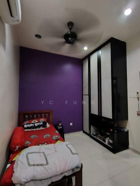 Rumah Teres 1-Tingkat untuk Dijual di Taman Kempas Indah (Tebrau) - YC Fung - Bedroom - PropertyGuru.com.my
