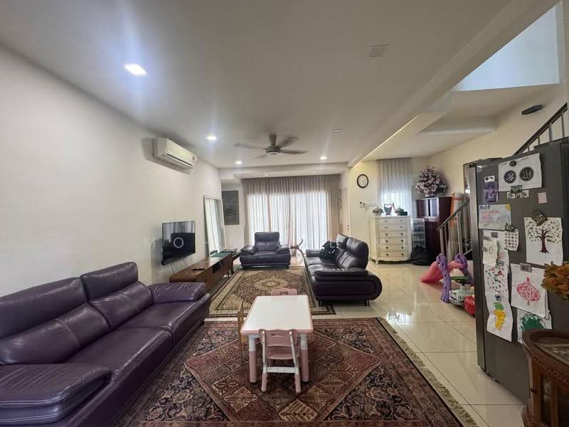 Terraced House for Sale in Gombak (Selangor) - Mohd Salimi - Living Room - PropertyGuru.com.my