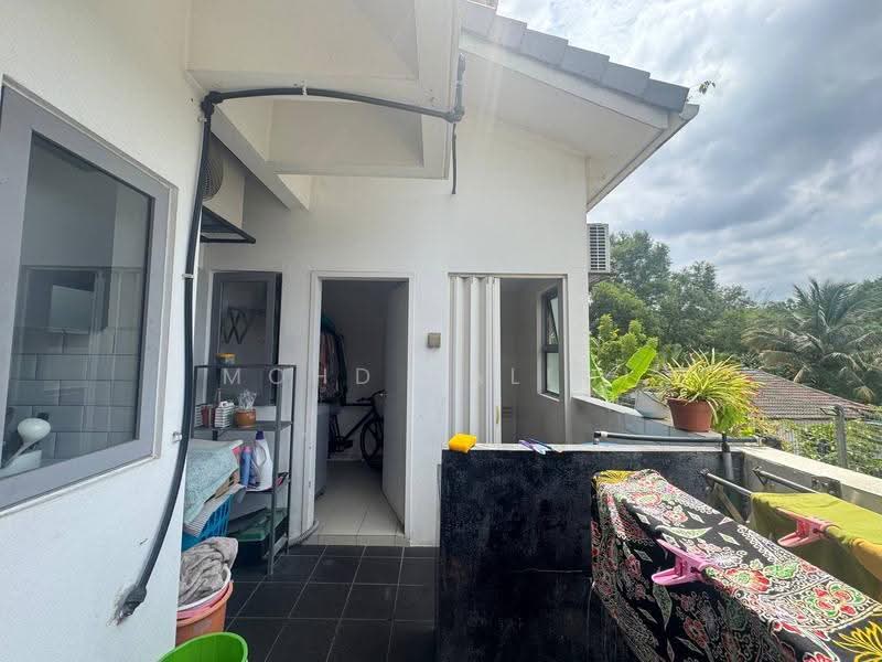 Terraced House for Sale in Gombak (Selangor) - Mohd Salimi - Balcony - PropertyGuru.com.my