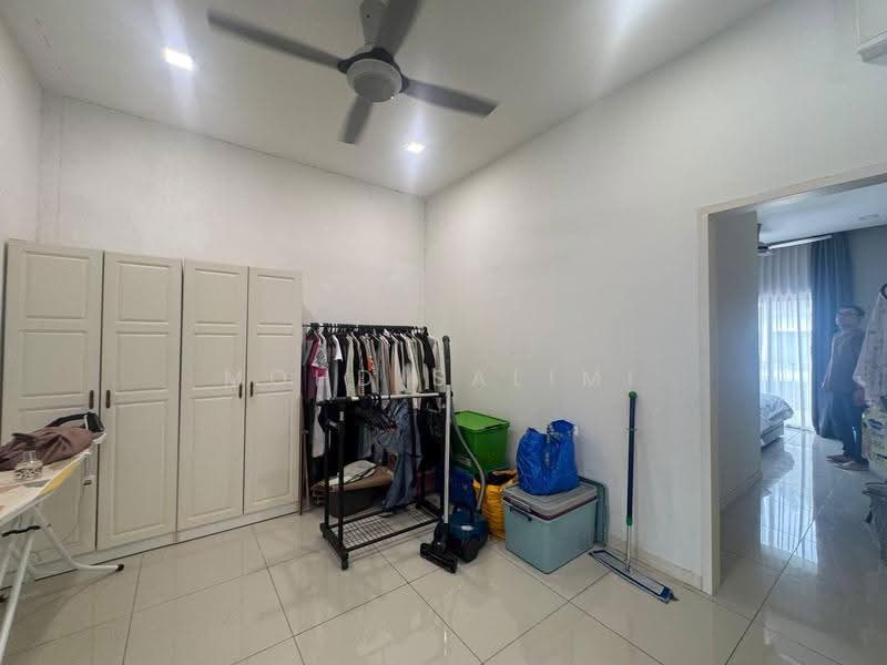 Terraced House for Sale in Gombak (Selangor) - Mohd Salimi - Bedroom - PropertyGuru.com.my