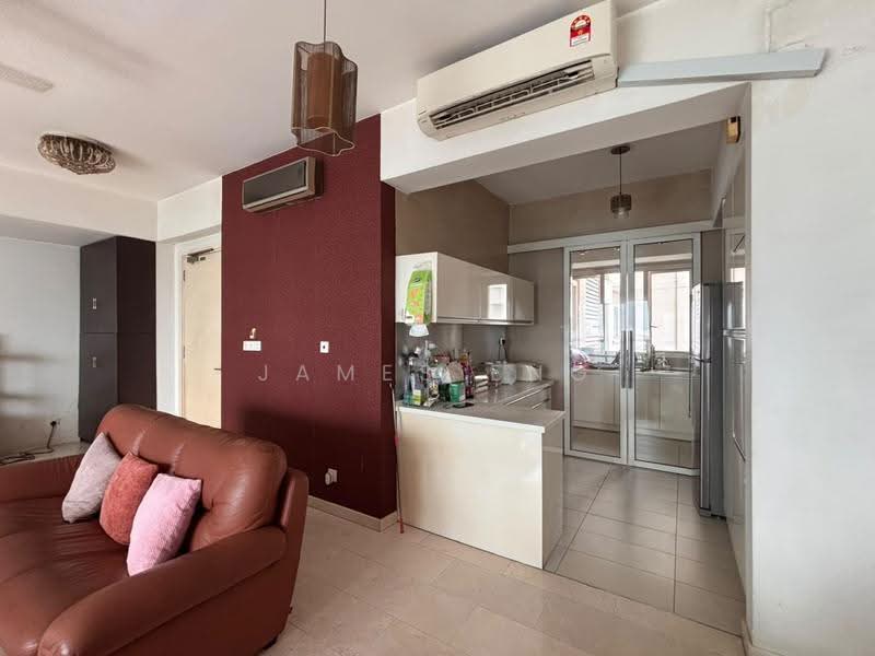 Kondominium untuk Dijual di Kiaraville - James Eng - Living Room - PropertyGuru.com.my