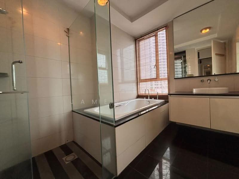 Kondominium untuk Dijual di Kiaraville - James Eng - Bathroom - PropertyGuru.com.my