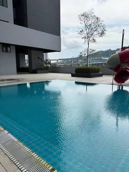 Service Residence for Sale at Majestic Maxim - Rashidah Juremi - Pool - PropertyGuru.com.my