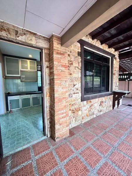 2-storey Terraced House for Sale in Taman Sri Pulai Perdana (Skudai) - Melinda Ee - Kitchen - PropertyGuru.com.my