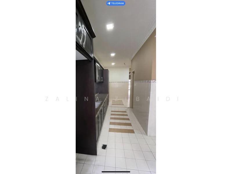 Rumah Teres 2-Tingkat untuk Dijual di Bukit Rahman Putra (Sungai Buloh) - Zalina Zubaidi - Kitchen - PropertyGuru.com.my