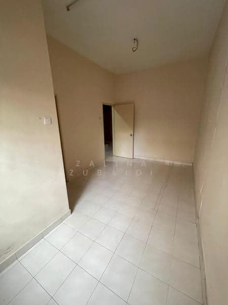 Rumah Teres 2-Tingkat untuk Dijual di Bukit Rahman Putra (Sungai Buloh) - Zalina Zubaidi - Interior - PropertyGuru.com.my