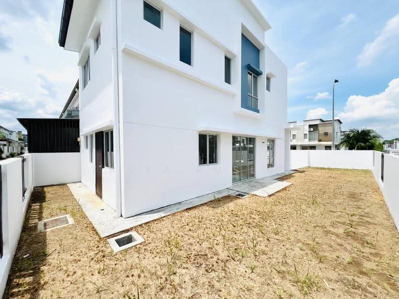 Rumah Teres 2-Tingkat untuk Dijual di Setia Ecohill (Semenyih) - Tasya Ruslan - PropertyGuru.com.my
