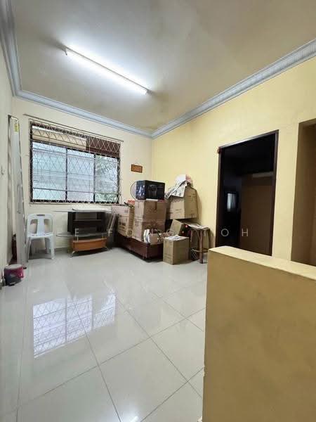 Rumah Teres 2-Tingkat untuk Dijual di Taman Pelangi (Johor Bahru) - Ee Fong Toh - Living Room - PropertyGuru.com.my