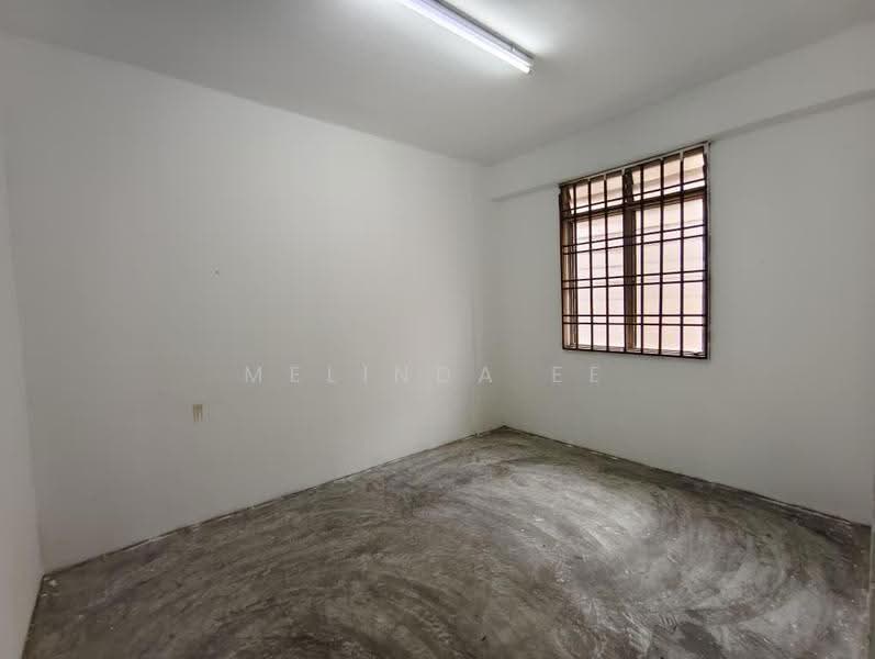 Rumah Flat untuk Dijual di Flat Taman Pelangi Indah - Melinda Ee - Interior - PropertyGuru.com.my