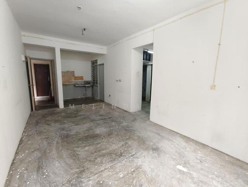 Rumah Flat untuk Dijual di Flat Taman Pelangi Indah - Melinda Ee - Interior - PropertyGuru.com.my