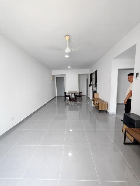 Kediaman Servis untuk Disewa di Silk Sky - Kean Phang - Living Room - PropertyGuru.com.my