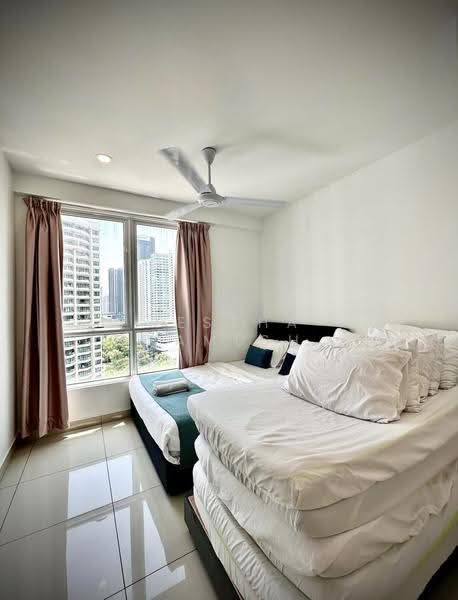 Kondominium untuk Dijual di Mansion One - Ressha Ramesh - Bedroom - PropertyGuru.com.my