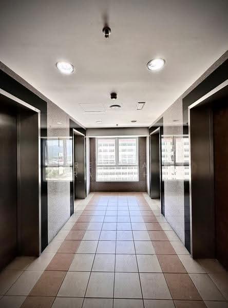 Kondominium untuk Dijual di Mansion One - Ressha Ramesh - Corridor - PropertyGuru.com.my