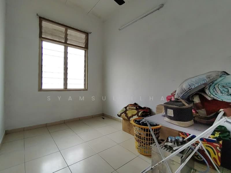 Rumah Teres 1-Tingkat untuk Dijual di Sepang (Selangor) - Syamsul Ilham - Bedroom - PropertyGuru.com.my