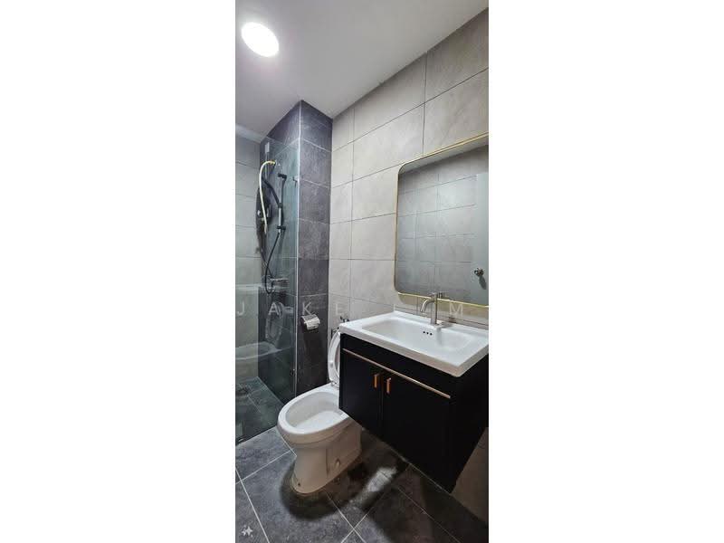 Kondominium untuk Dijual di Residensi Bintang - Jake Lim - Bathroom - PropertyGuru.com.my