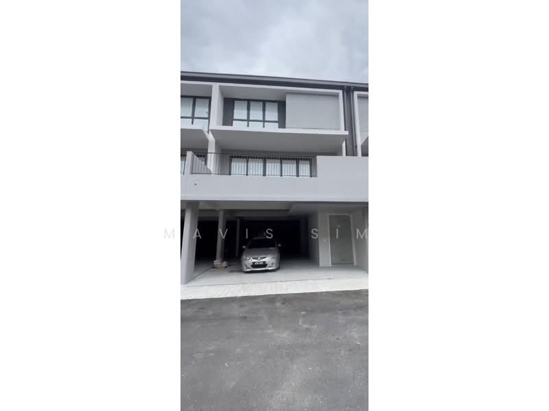 2.5-storey Terraced House for Rent in Taman Bukit Serdang (Seri Kembangan) - Mavis Sim - PropertyGuru.com.my