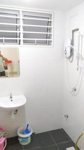 Kondominium untuk Dijual di Permata Residences - KC Ng - Bathroom - PropertyGuru.com.my