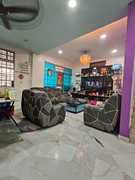 Semi-Detached House for Sale in Taman Putri (Kulai) - Ee Fong Toh - Living Room - PropertyGuru.com.my