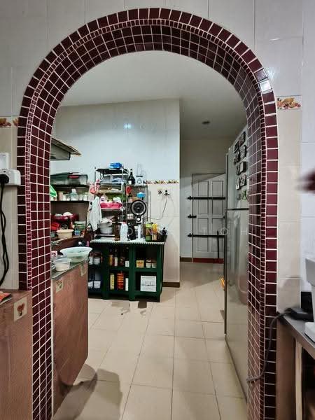 Semi-Detached House for Sale in Taman Putri (Kulai) - Ee Fong Toh - Kitchen - PropertyGuru.com.my