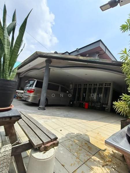 Semi-Detached House for Sale in Taman Putri (Kulai) - Ee Fong Toh - Exterior - PropertyGuru.com.my
