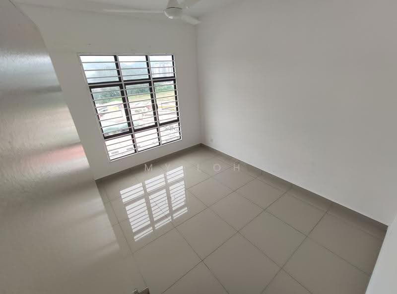 Kediaman Servis untuk Dijual di V-Residensi 5 - MY Loh - Interior - PropertyGuru.com.my
