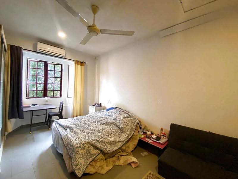 Rumah Teres 2-Tingkat untuk Dijual di SS19 (Subang Jaya) - Laila Zain - Bedroom - PropertyGuru.com.my