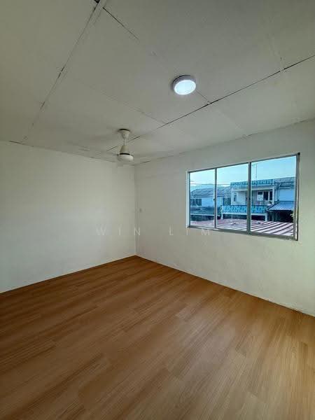 Rumah Teres 2-Tingkat untuk Dijual di Taman Banang Jaya (Batu Pahat) - Win Lim - Interior - PropertyGuru.com.my
