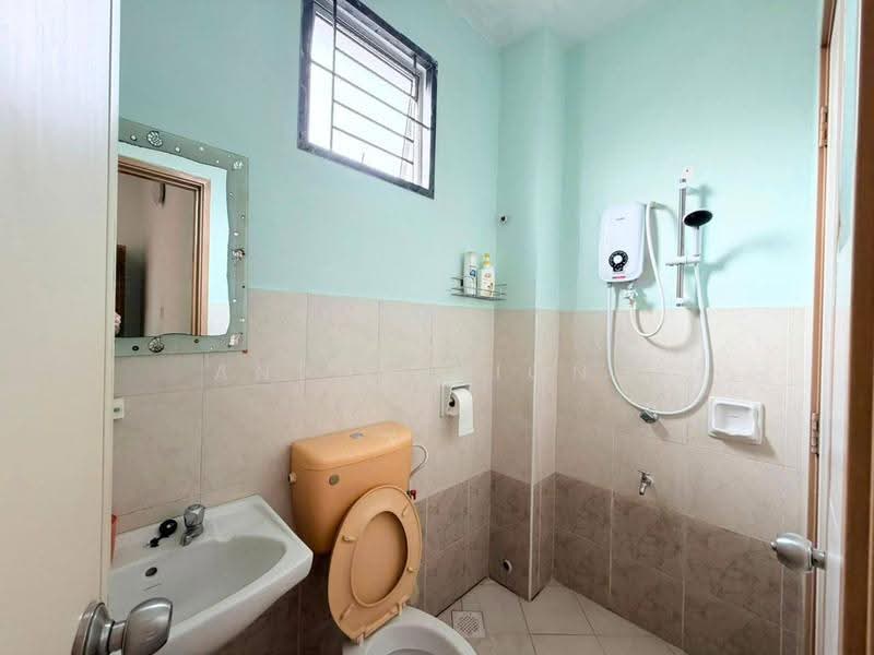 2-storey Terraced House for Sale in Bukit Indah (Iskandar Puteri (Nusajaya)) - Anson Hiong - Bathroom - PropertyGuru.com.my
