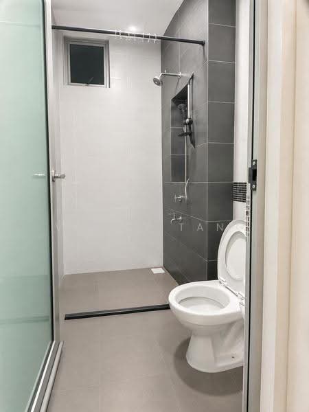 Rumah Bandar untuk Dijual di Taman Sutera Utama (Skudai) - Venice Tang - Bathroom - PropertyGuru.com.my