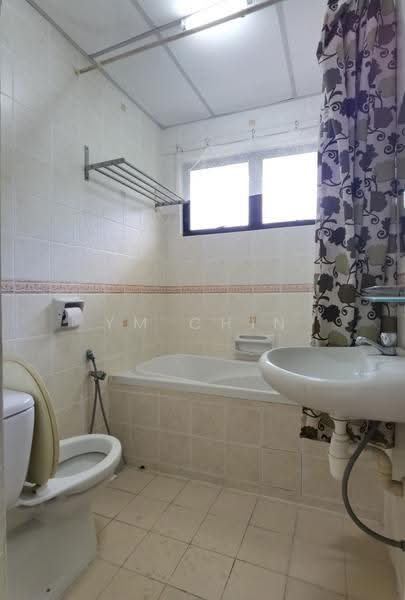 Condominium for Sale at Golf Vista Resort Homes - YM Chin - Master Bath - PropertyGuru.com.my